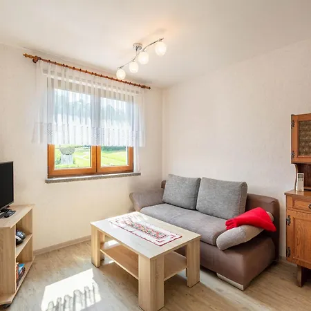 In Thueringen Mit Garten * Mosbach (Thuringia)